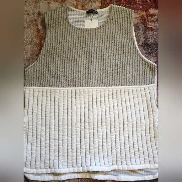 Zara Tops - Zara Black and White Striped Knit Top